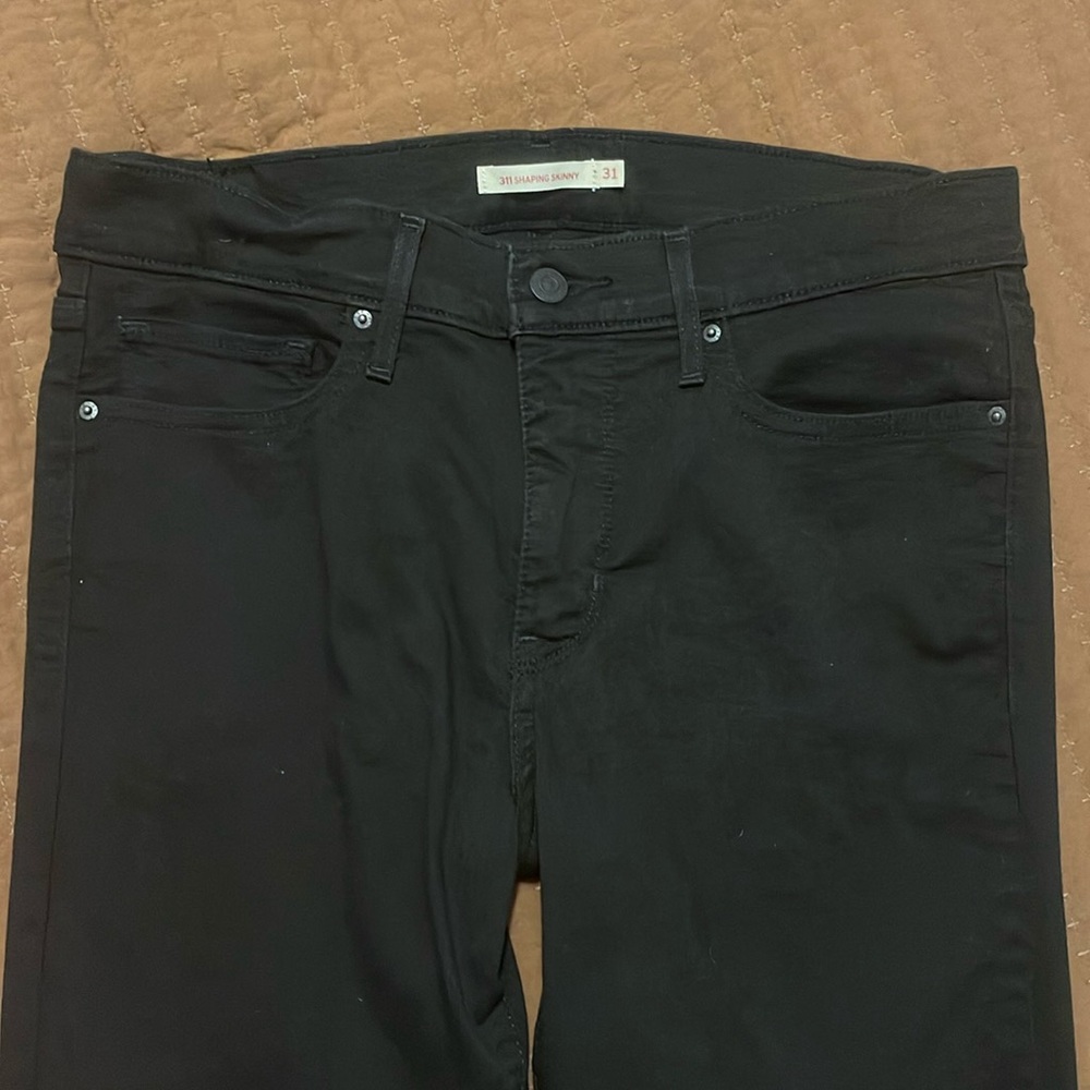 Black skinny jeans